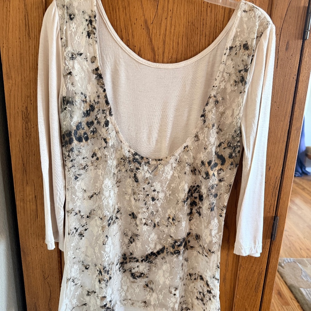 BKE Botique top with sheer lace back L cream front